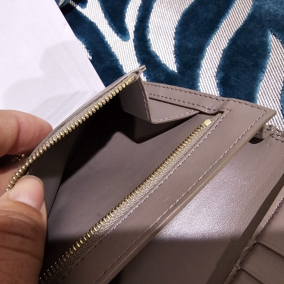 Authentic Celine Grained Pebble Leathee Wallet - Picture 2 of 6